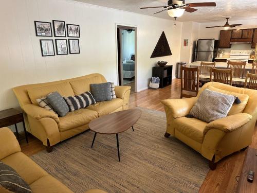 . Great location, right by beaches and snorkeling!