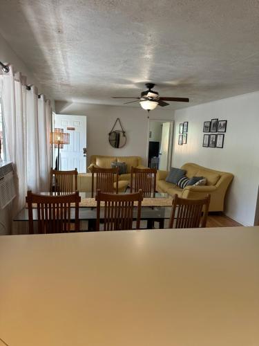 Iekārtas, Great location, right by beaches and snorkeling! in Pupukea (HI)