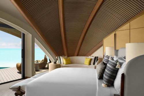 Nujuma, a Ritz-Carlton Reserve - Tap to explore photos