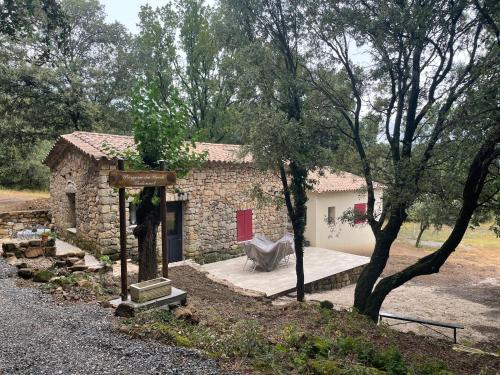 Gîte cévenol pleine nature tout confort gîte à louer Soudorgues