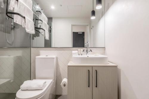 Penthouse Apartment image 9