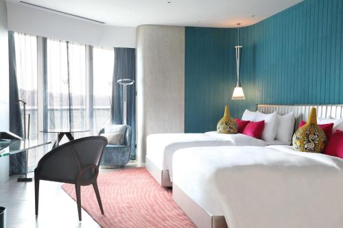 room detail thumbnail 0
