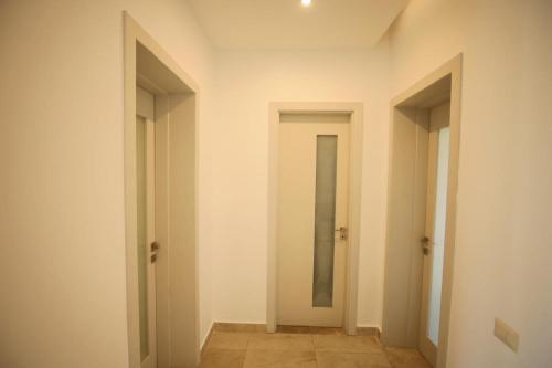 Hacienda Bay 5 bedrooms North Coast Senior Chalet Alamain الساحل الشمالي