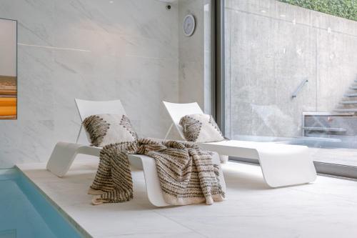 Spacious holiday home with indoor pool & sauna