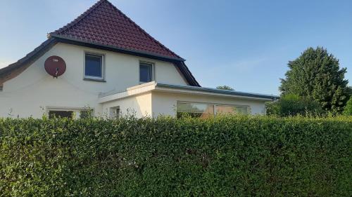 Viesnīcas āriene, Ferienwohnung im Zanderhaus in Dolgen am See