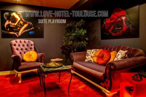 SUITE PLAYROOM Love Hotel Toulouse, Toulouse