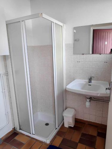 浴室, La maison de Cyrano in 卡斯蒂洛內