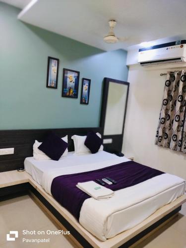 Hotel Sunrise – Ahmedabad, TN