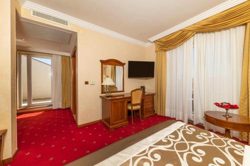 Hotel Niko - image 2
