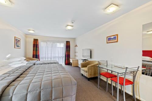 Tussock Peak Motor Lodge