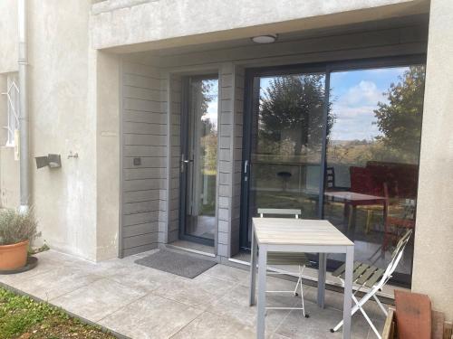 Appartement d'une chambre avec jardin amenage et wifi a Ampuis - Location saisonnière - Ampuis