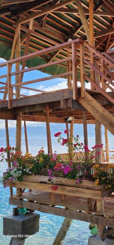 Chue&larry's Beachside Homestay in Tomas Oppus