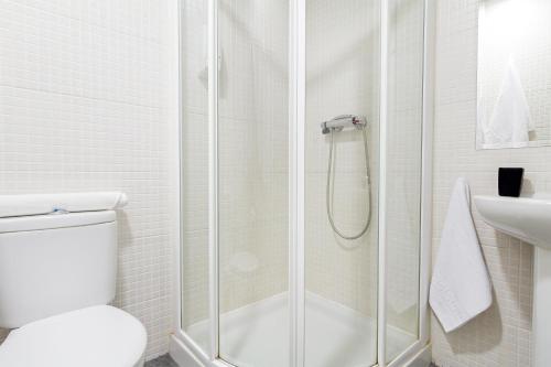 Hostal Gran Via 63 Rooms Room Type - Family Room