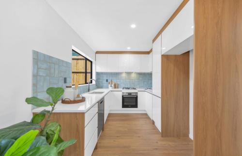 مطبخ, Holiday Home East Auckland in هوويك