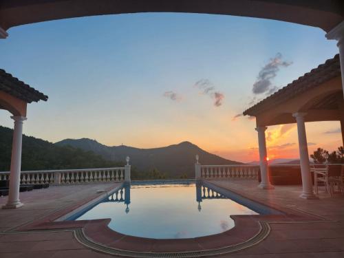 Swimming pool, Villa Claramande in Parc Residentiel de l'Esterel