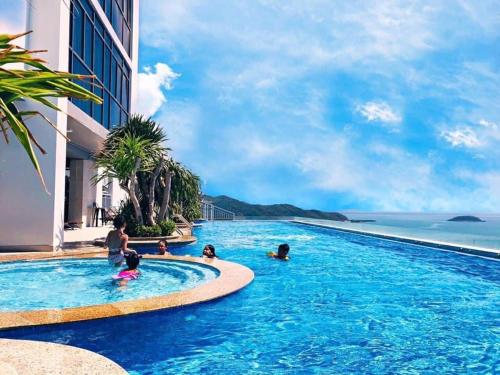SceniaBay Nha Trang - 수영장