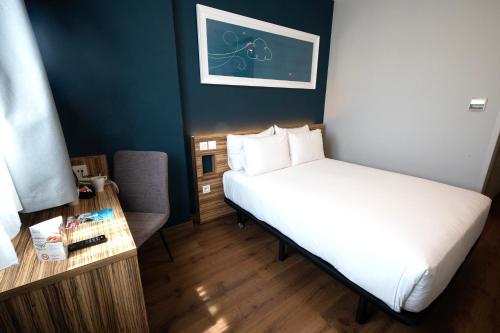 Travelodge Madrid Alcalá - image 2