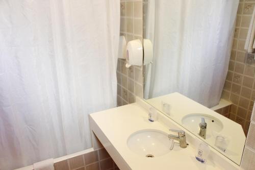Hotel Colon - image 8