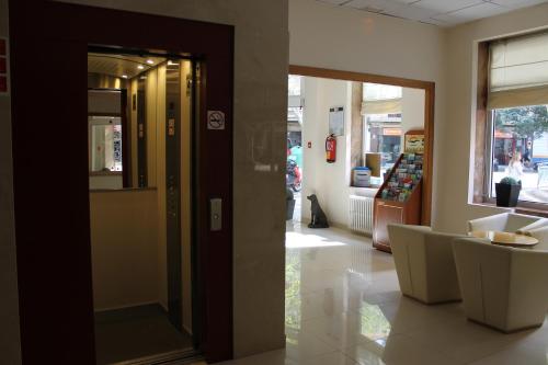 Hotel Colon - image 5