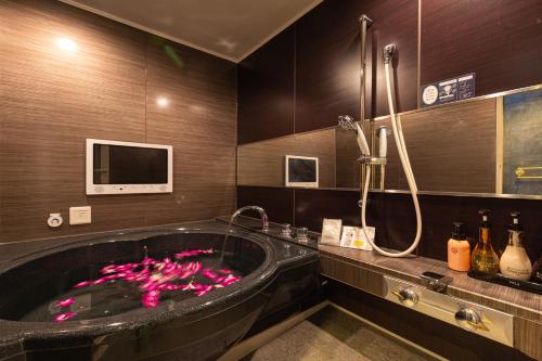Junior Suite with Sauna image 5