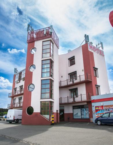 Perła, Leszno