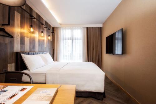 1 double bed