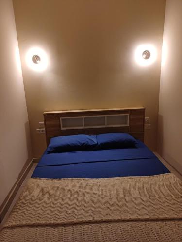 Number 12 - image 6