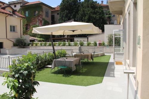 Jardín, Hotel Di Varese in Varese
