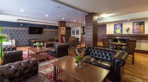 Grand Royale Apartment Complex & Spa - image 9