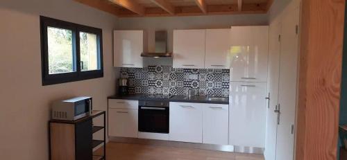 köök, Chalets de pont cob avec spa in Gouezec