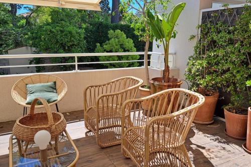 Bright and Stylish in City Center 2 Bedrooms - Location saisonnière - Antibes