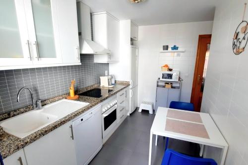 Iekārtas, Sunny Apartment in Daimuz