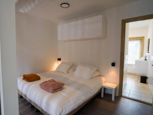 Lange Jan Hotel - image 4