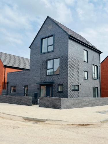 Leicester City 4 Bed home gîte à louer Leicester