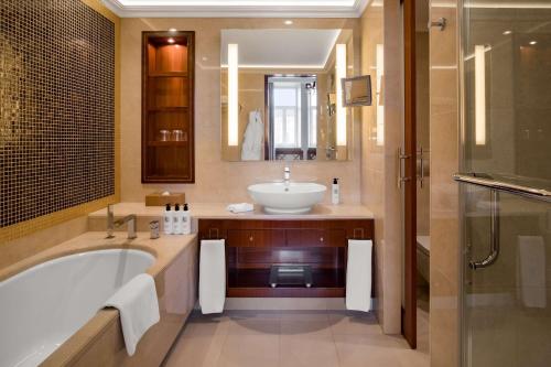 Junior Suite image 4