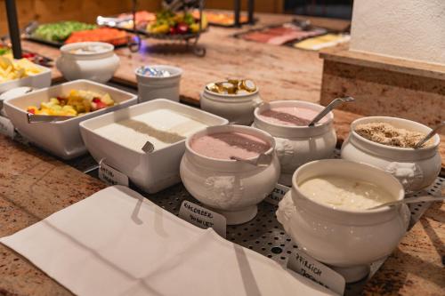 Food and beverages, Haus Garden in Ellmau
