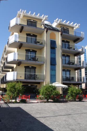 Rama Palace Hotel - main image