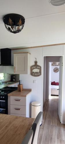 Chalet Hof van Autriche in Westdorpe