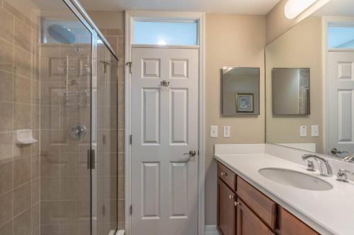 It8393-charlotte Harbor Area-2 Bed 2,5 Baths Townhome in Ruskin, USA