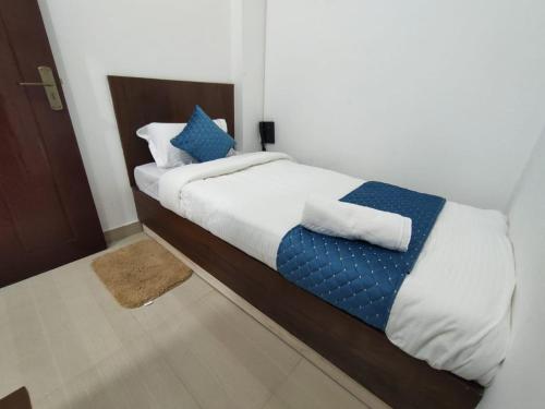 1 twin bed
