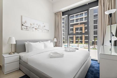 Beautiful 1 BR with Gym, Pool & Kid's Playground, Dubái