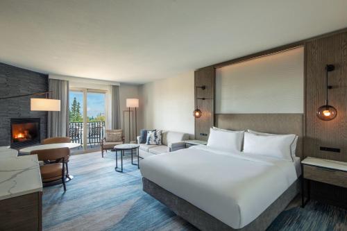 560538042 The Westin Sacramento Riverfront Hotel & Spa