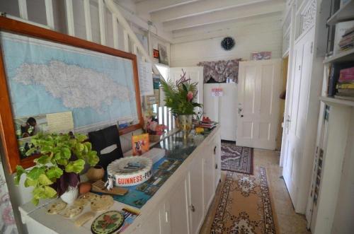 Holiday Home - Guest House, Port Antonio