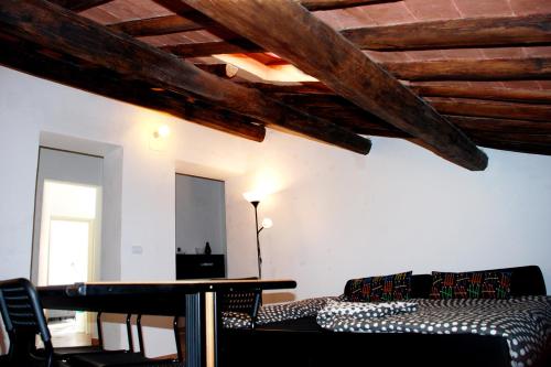 Rome Center Attic Penthouse - image 4