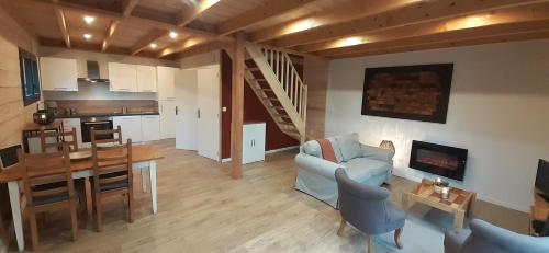Seadmed, Chalets de pont cob avec spa in Gouezec