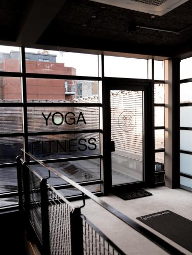 New Road Hotel - image 14