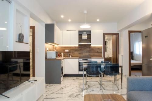 Thess1home Grand Mistral – khách sạn tại Kalamaria
