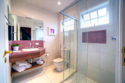 Triple Room with Fireplace image 5