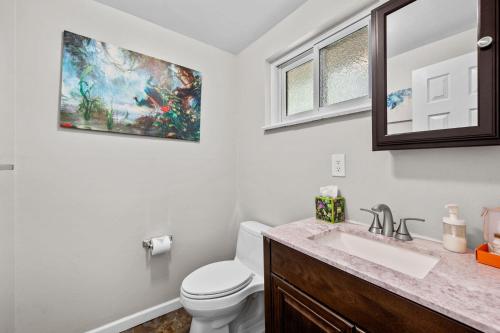 5632 Field St - image 9