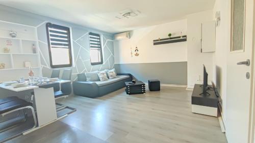 Apartment Tija 1
